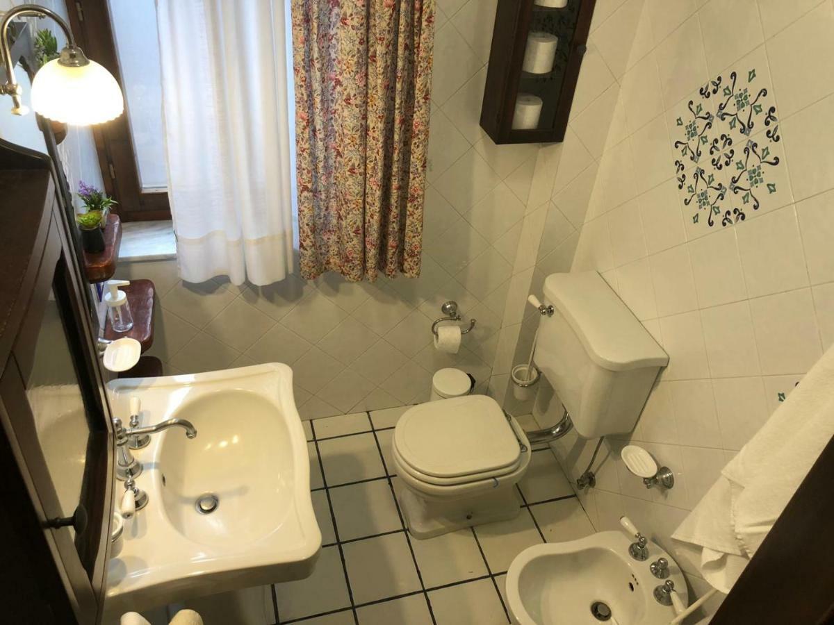 Chloe'S Apartment Acireale Ngoại thất bức ảnh
