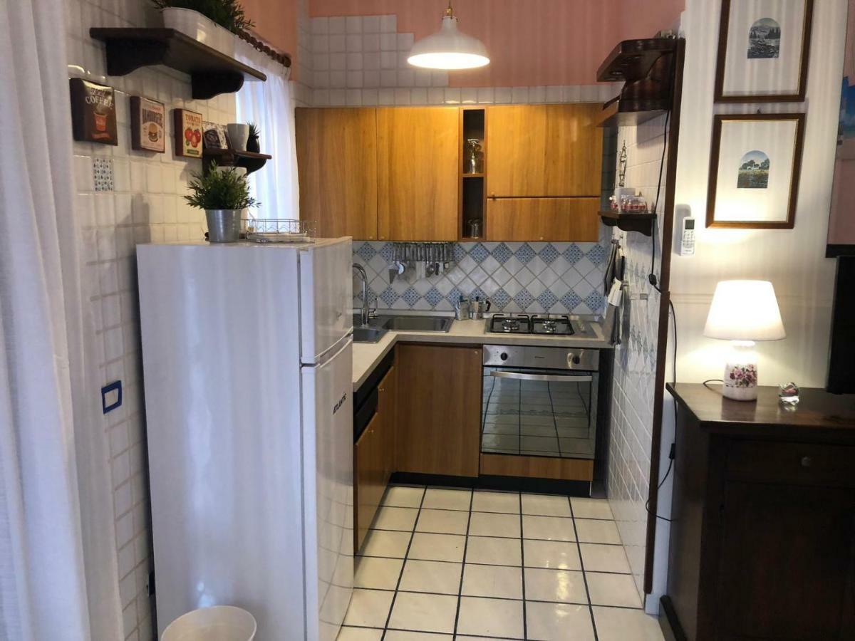 Chloe'S Apartment Acireale Ngoại thất bức ảnh